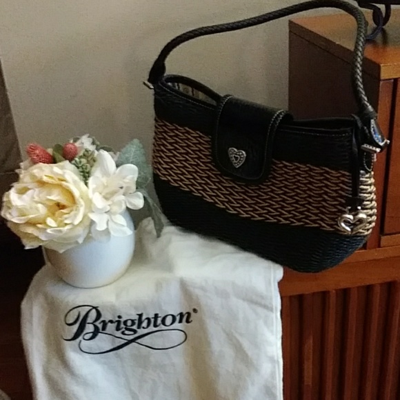 Small Black and Tan Brighton Purse - Picture 2 of 8